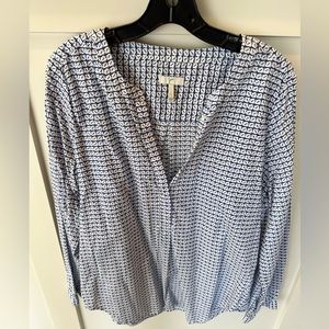 Joie L Blue and White Patterned LS Blouse 100% Cotton